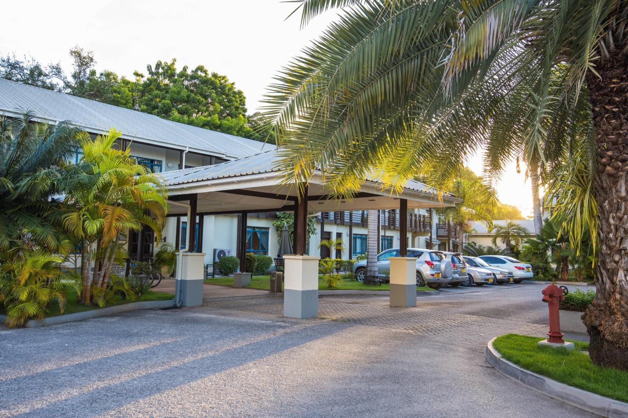 Protea Hotel By Marriott Dar Es Salaam Oyster Bay Kültér fotó